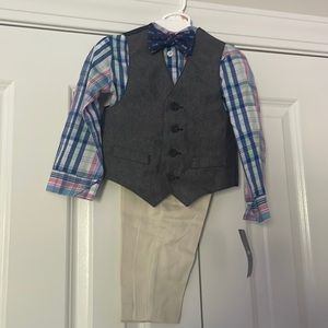 NWT 4-Piece Toddler Dressy Outfit. Cute bow tie!